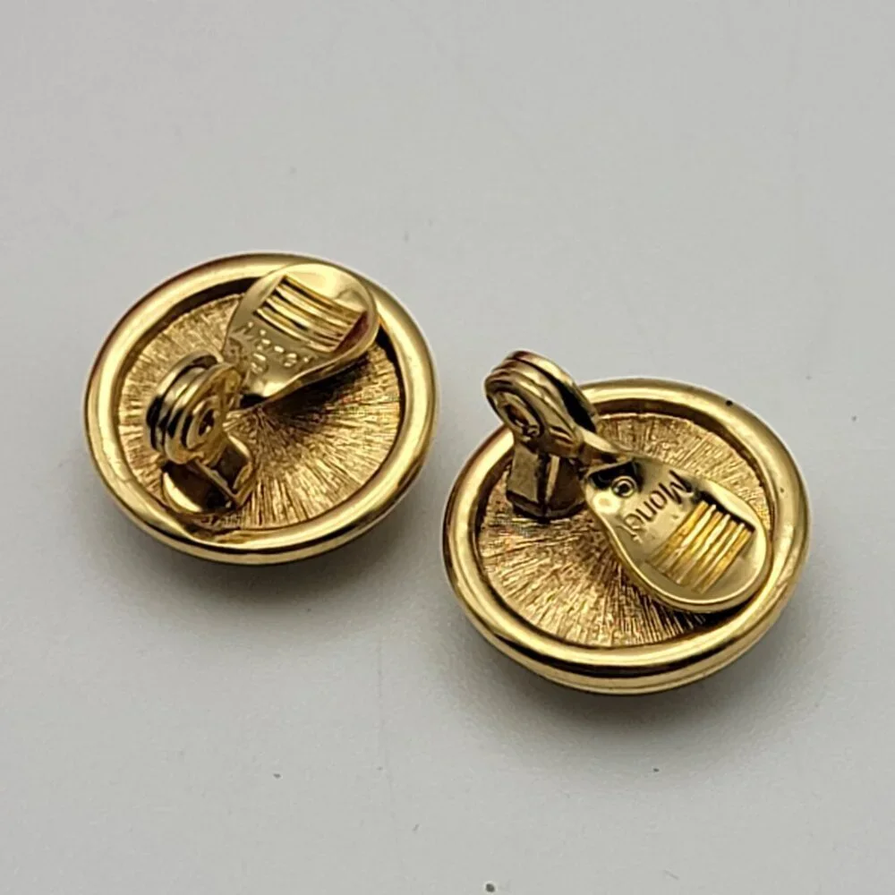 Vintage Monet Faux Pearl Clip On Earrings White Gold Tone Round Stud 20mm